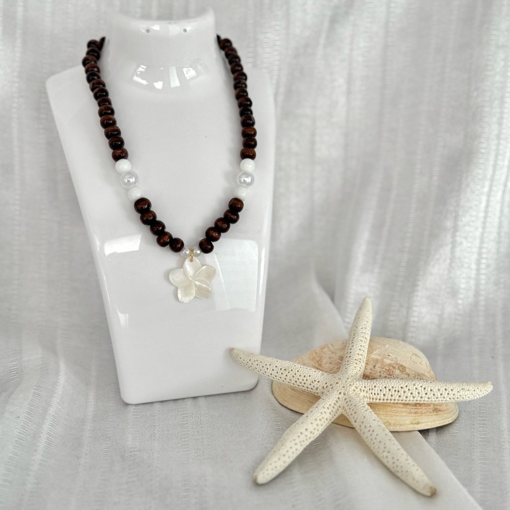 Hawaii inspired Brown and White Beaded Necklace with White Flower Pendant